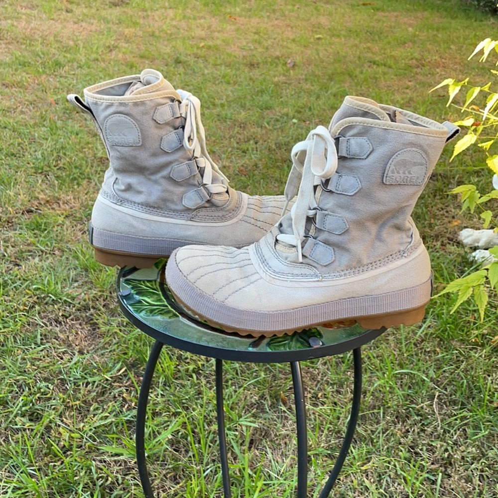 Sorel Boots Size 7 Grey Lace-ups Boots Tan Canvas type Material NL